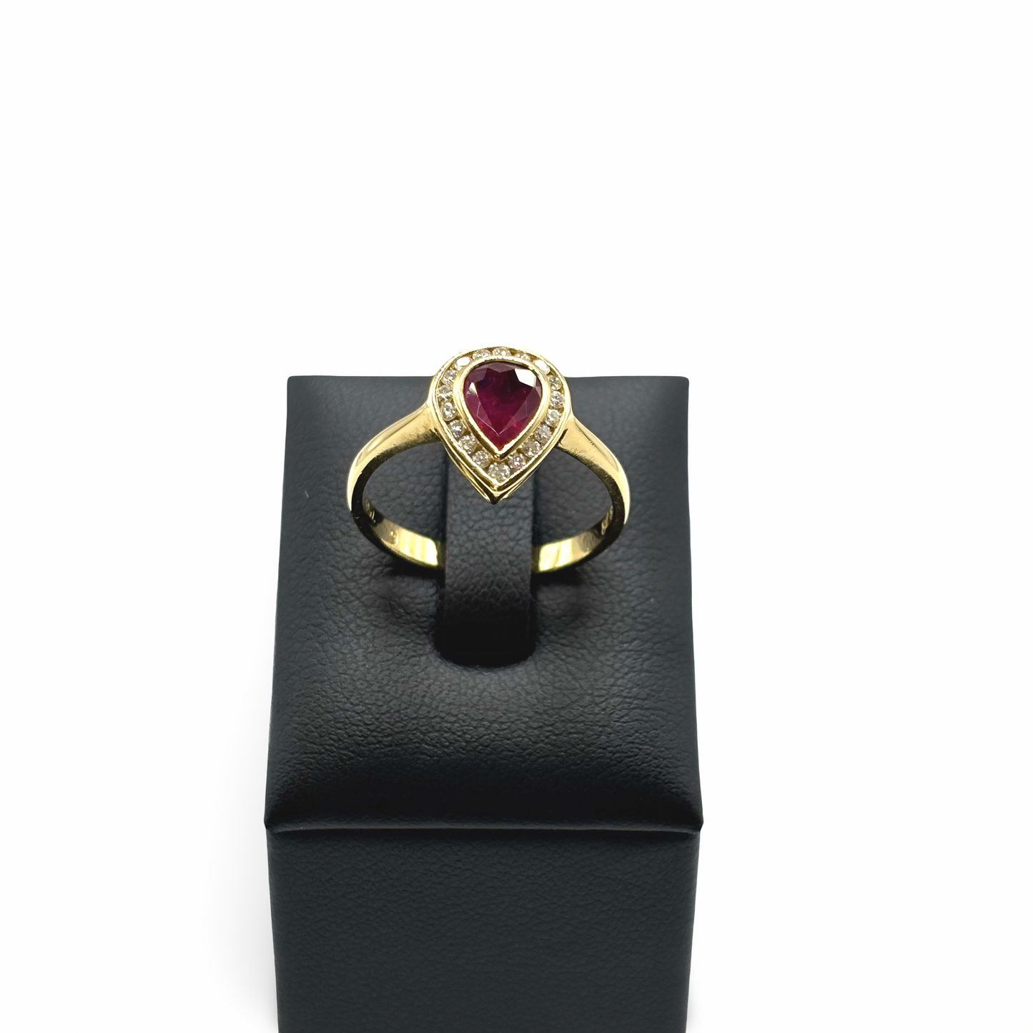 Ring Gelbgold 750/ 18kt Rubin Diamanten