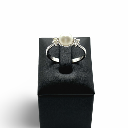 Ring Weißgold 585 / 14kt Süßwasser-Perle Diamanten
