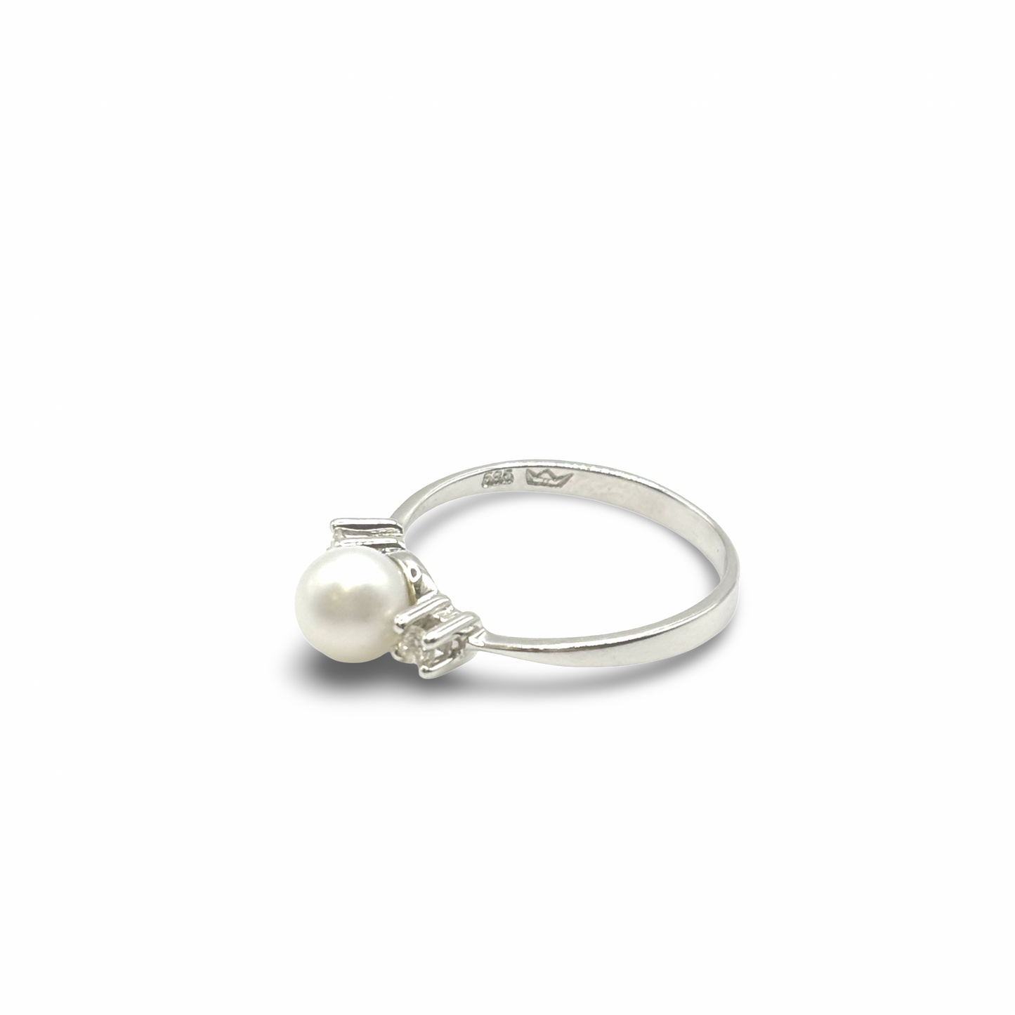 Ring Weißgold 585 / 14kt Süßwasser-Perle Diamanten