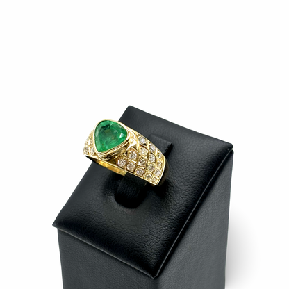 Ring Gelbgold 667/ 16kt Smaragd Diamanten