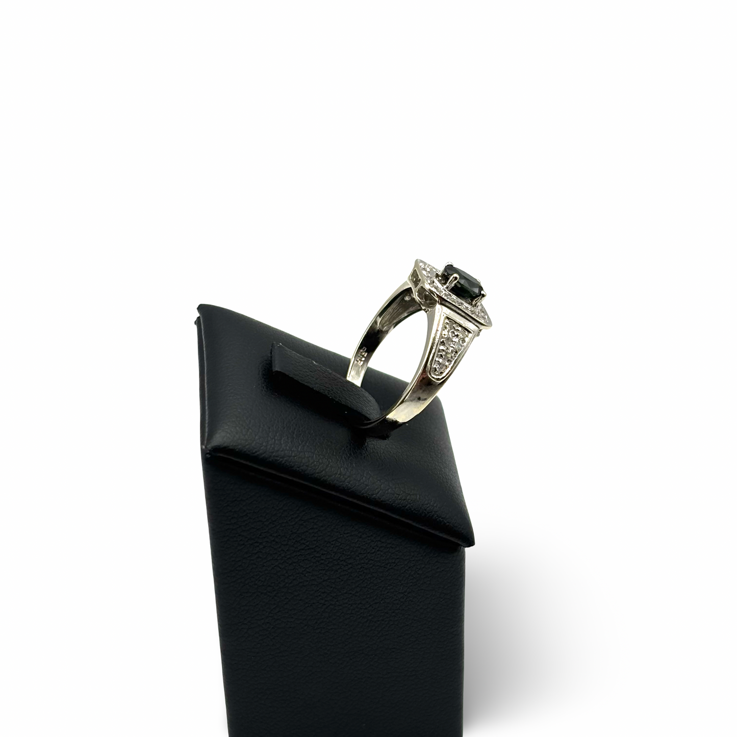 Ring Weißgold 585 / 14kt Saphire Diamanten