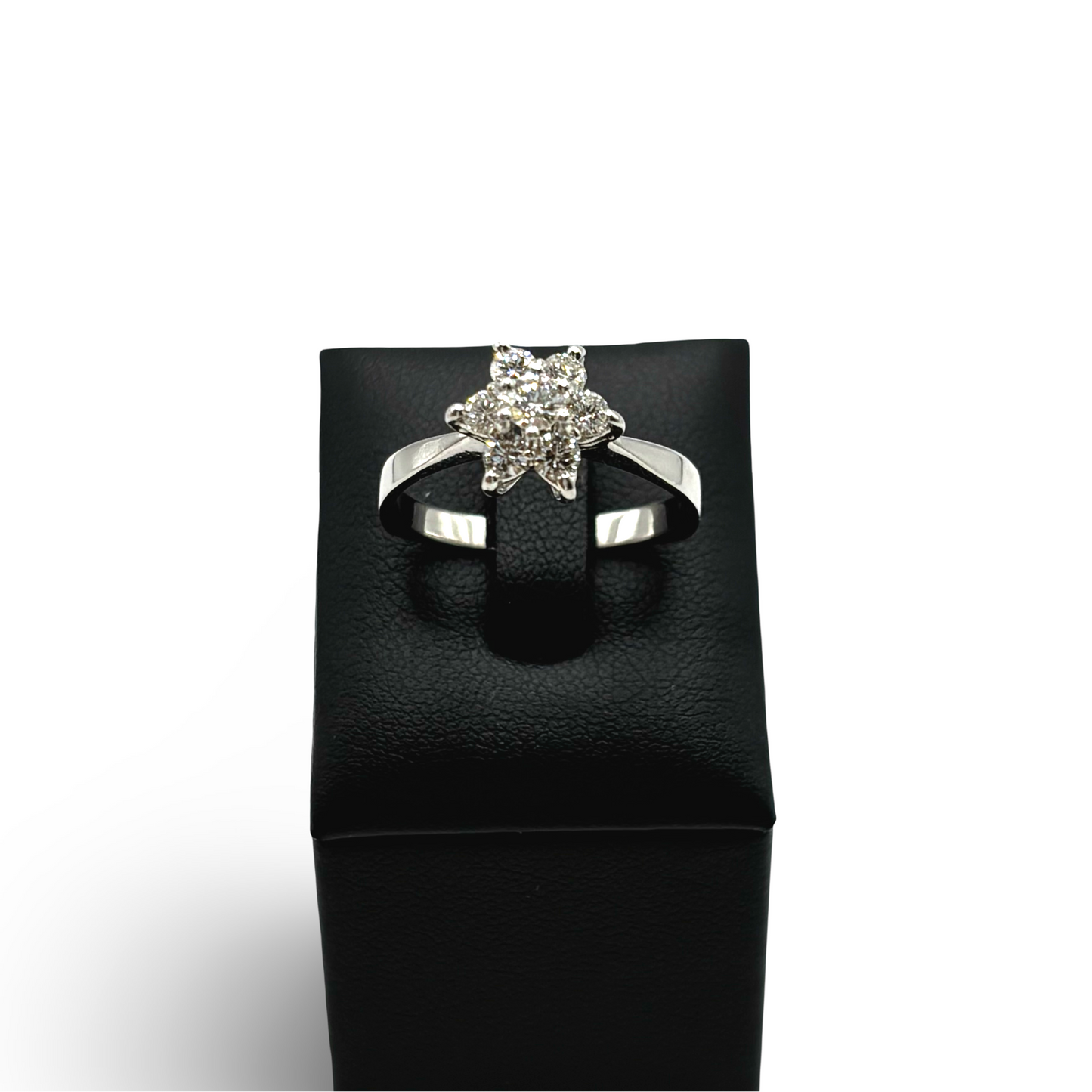 Ring Blütenoptik Weißgold 585 / 14kt Diamanten