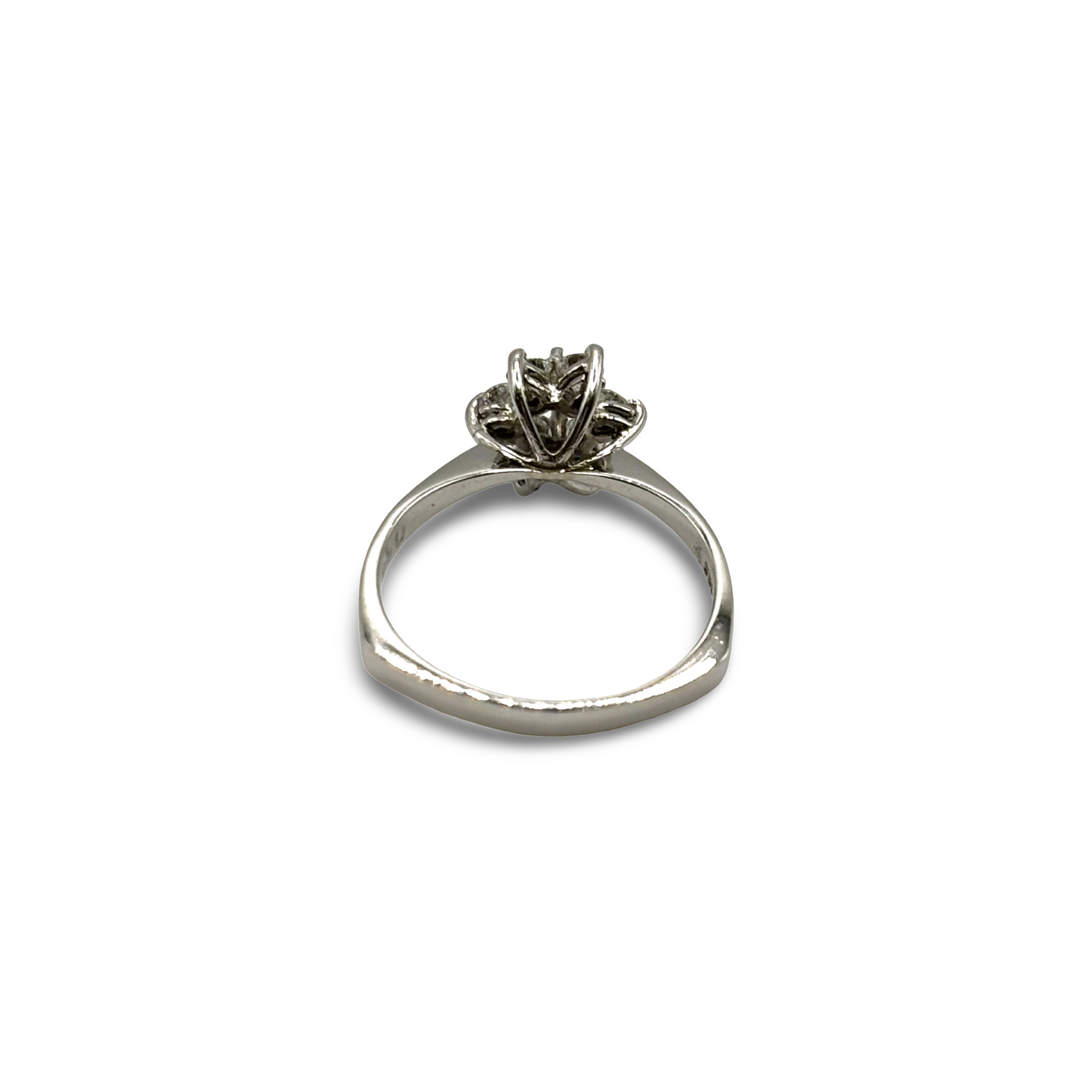 Ring Blütenoptik Weißgold 585 / 14kt Diamanten