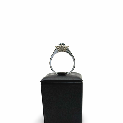 Ring Ballerina Weißgold 750 / 18kt Saphir Diamanten