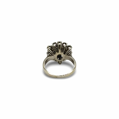 Ring Blütenoptik Weißgold 750 / 18kt Diamanten