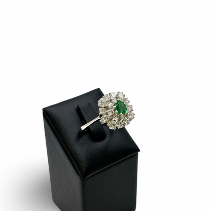 Ring Weißgold 585 / 14kt Smaragd Diamanten