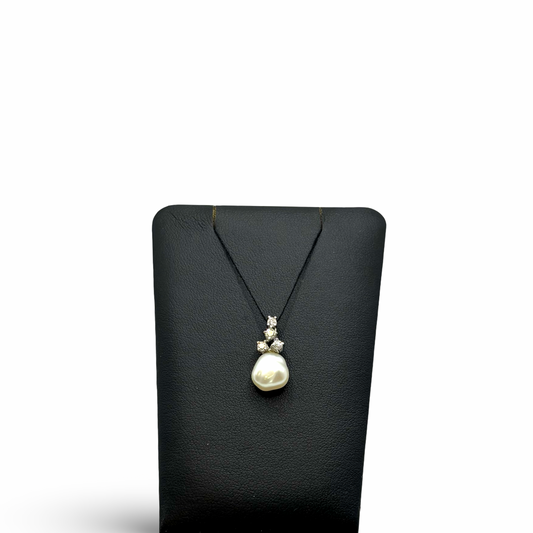 Anhänger Perle Weißgold 708 / 17kt Diamanten